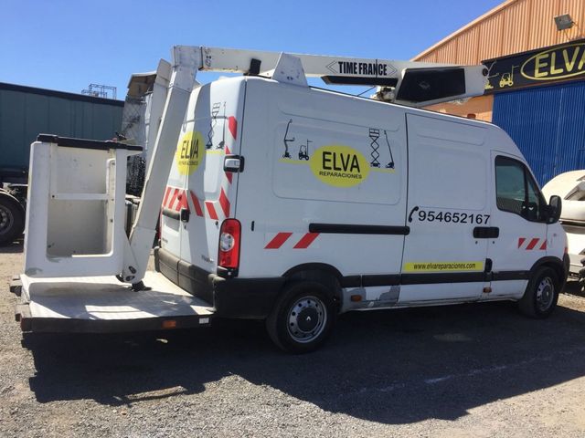Elva Reparaciones S.L. camión 